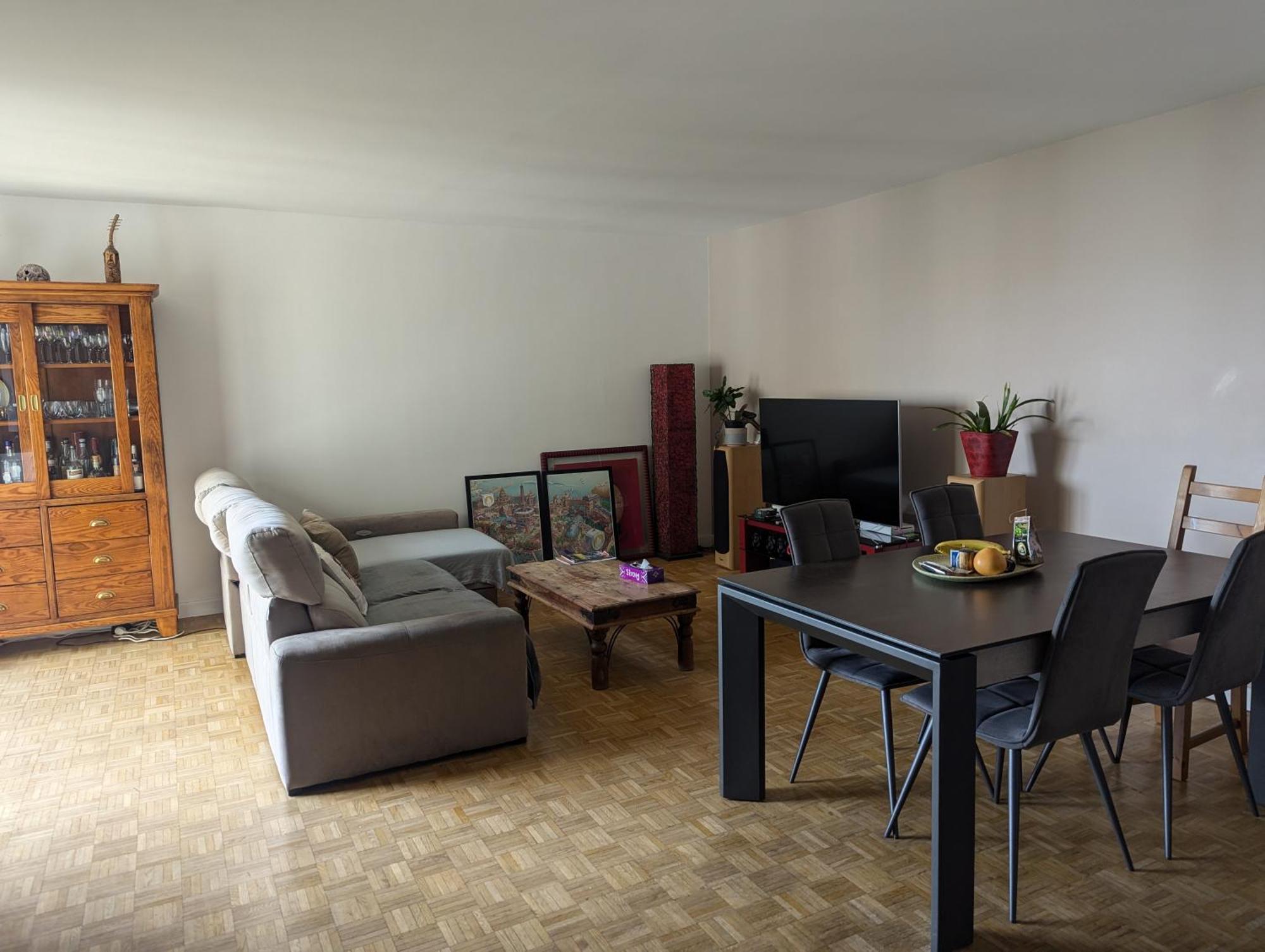 2 A Bercy - 2 In A Private In Bercy Homestay Paris